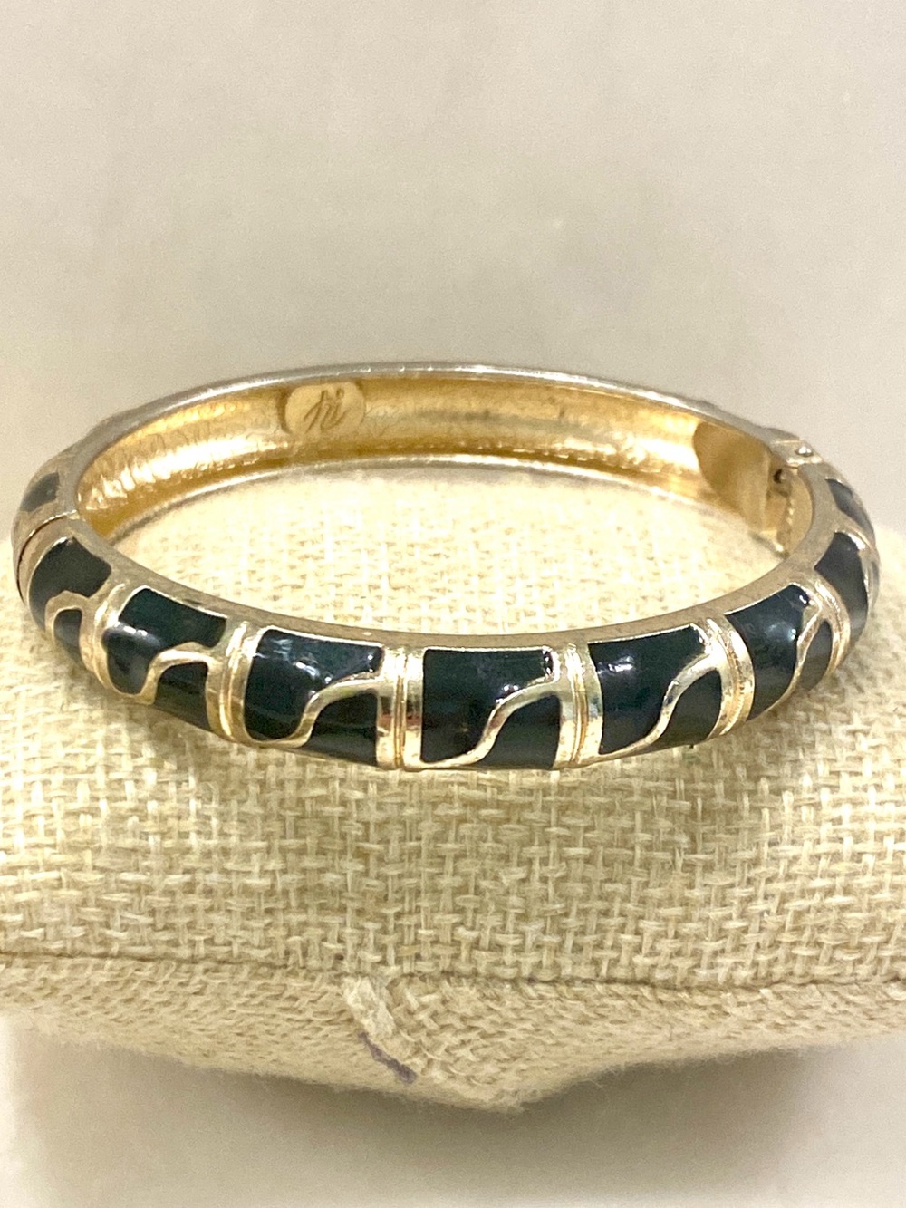 Vintage Black Enamel Hinged Bangle Bracelet Signed Designer Gold Tone Geometric
